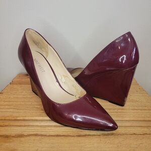 Nine West Women's Plum Wedge Heels